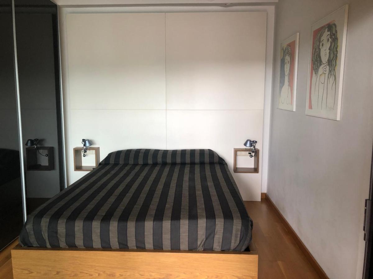 Atico De Diseno Con Terraza En El Centro De Olot Appartement Buitenkant foto