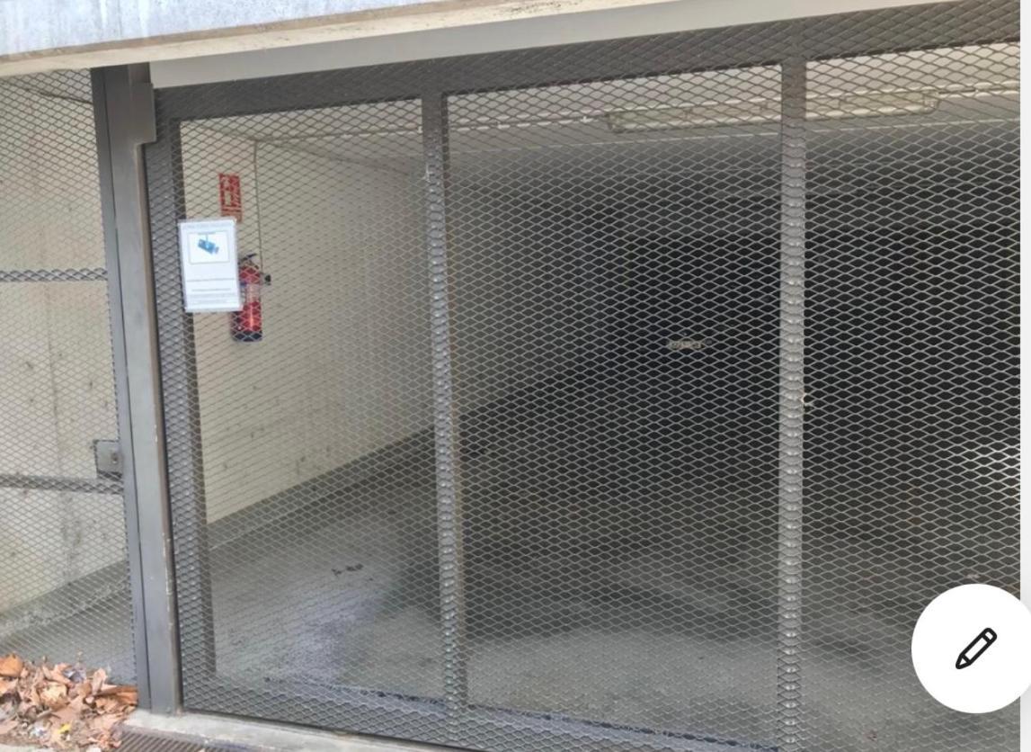 Atico De Diseno Con Terraza En El Centro De Olot Appartement Buitenkant foto